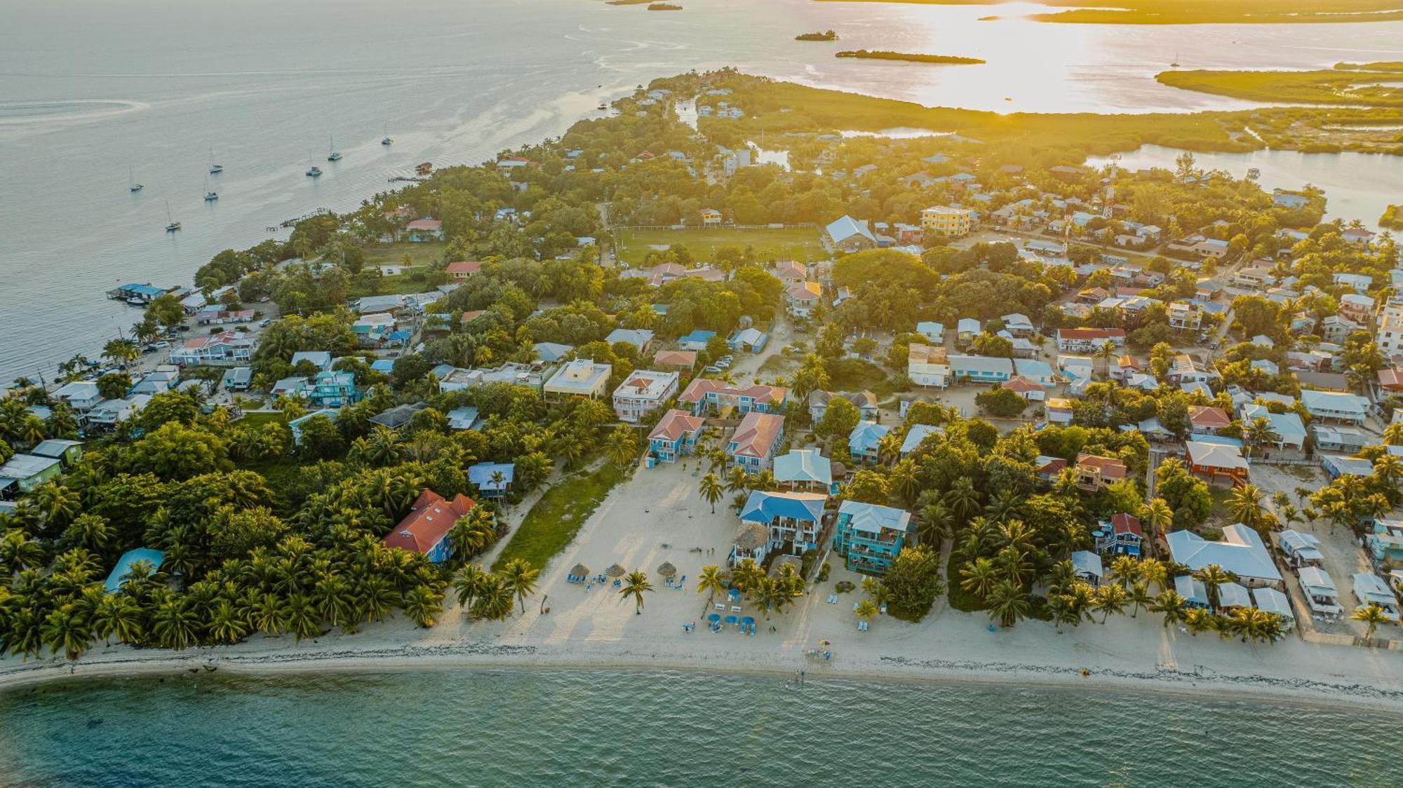 Ocean Breeze Hotel Placencia Ngoại thất bức ảnh